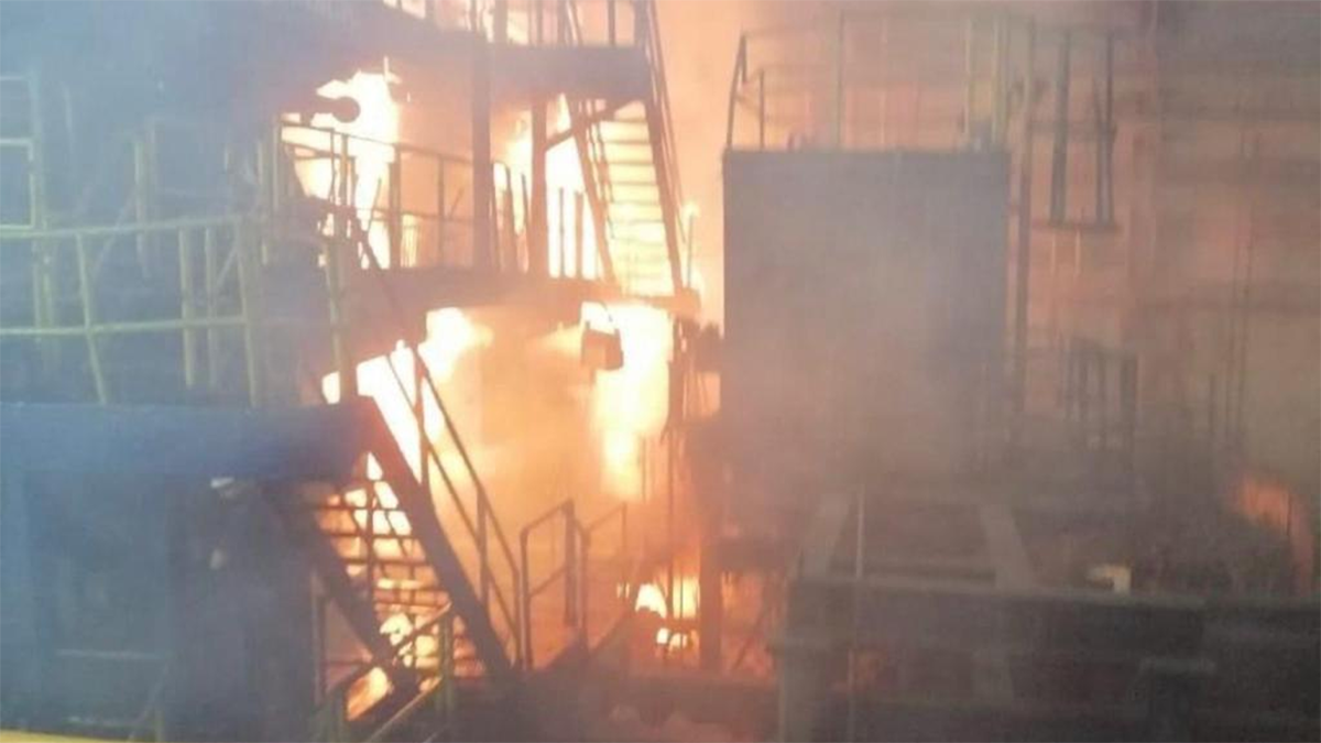 Flamazos en siderúrgica de Altos Hornos de México dejan 11 heridos
