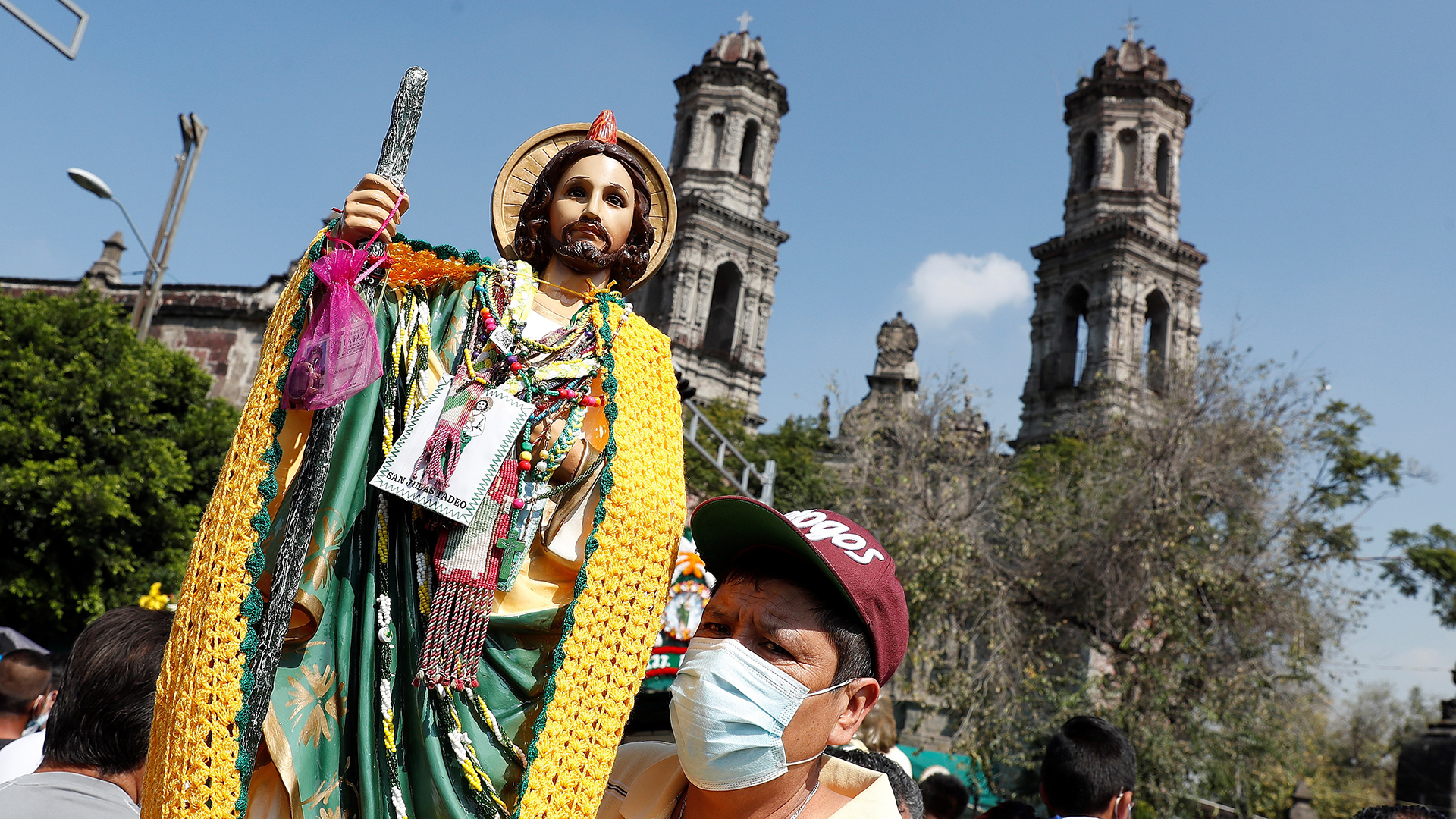 Miles de feligreses llegan a la Ciudad de México para celebrar a San Judas Tadeo