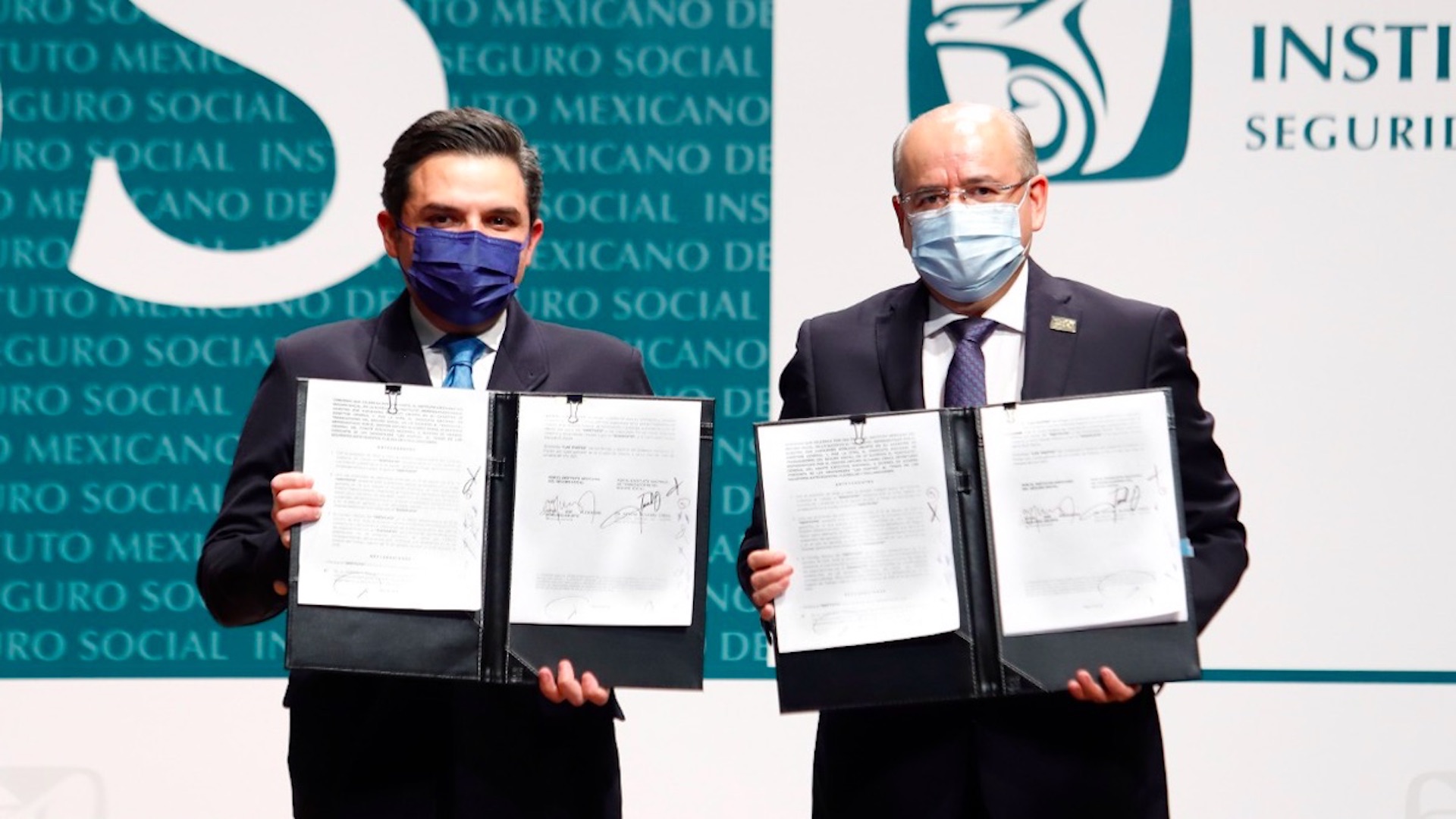 IMSS y Sindicato firman revisión del Contrato Colectivo de Trabajo
