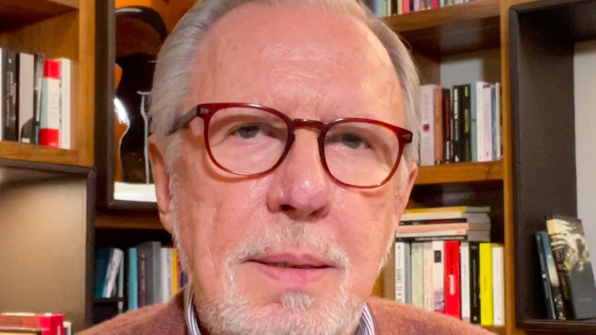 AMLO, por la encuesta y Monreal por la libre