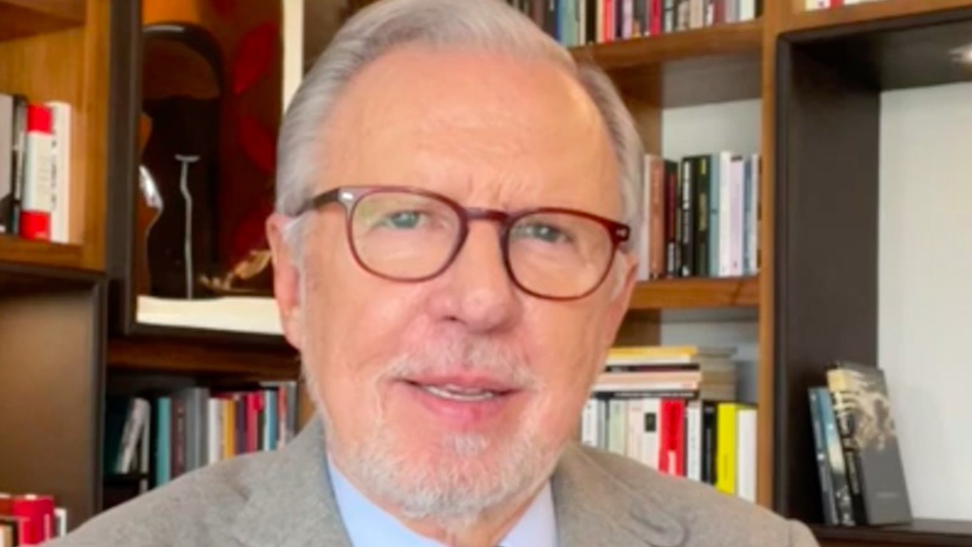 ¡Las noticias! Niega López Obrador que haya persecución contra científicos