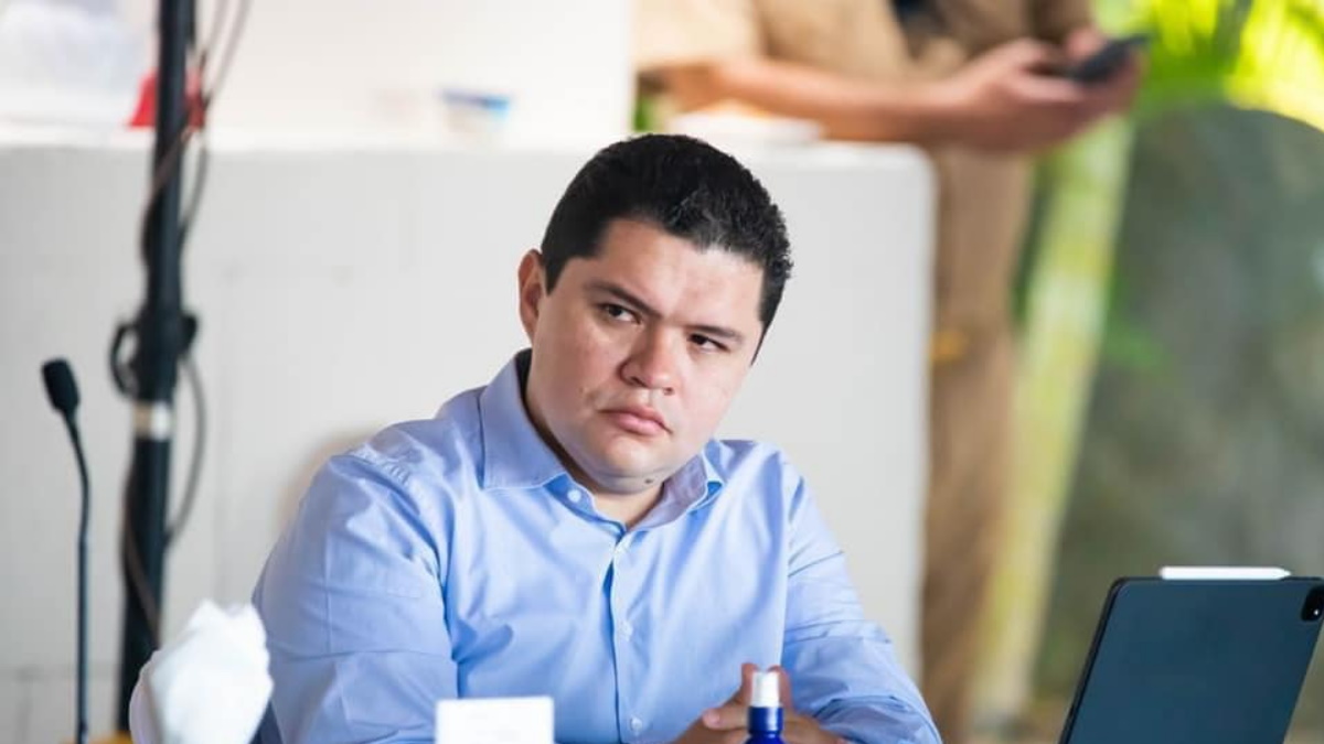 Renuncia Jorge Zuriel de los Santos como fiscal general de Guerrero