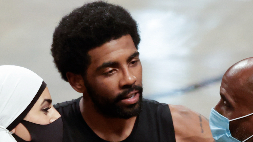 Nets no admitirán a Irving en el equipo hasta que se haya vacunado