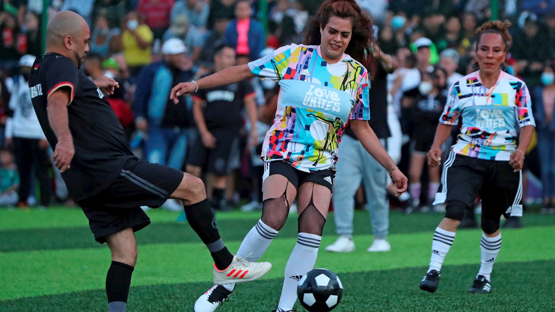 Las Gardenias, un equipo de fútbol de mujeres trans en Tepito Las Gardenias, un equipo de fútbol de mujeres trans en Tepito