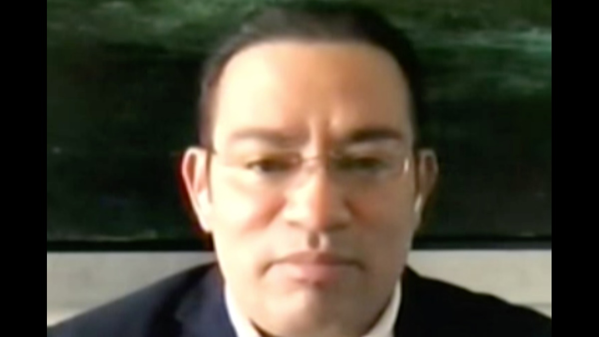 López-Dóriga entrevista al consultor político, Avidel Villarreal