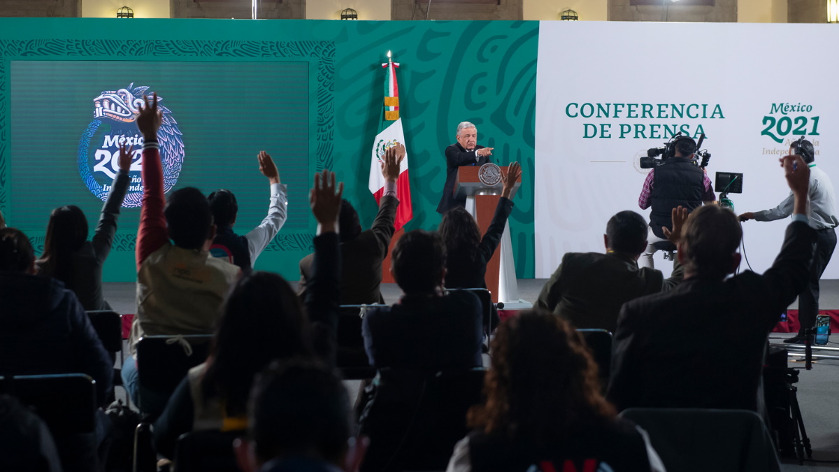 Análisis grafológico de la firma del presidente López Obrador