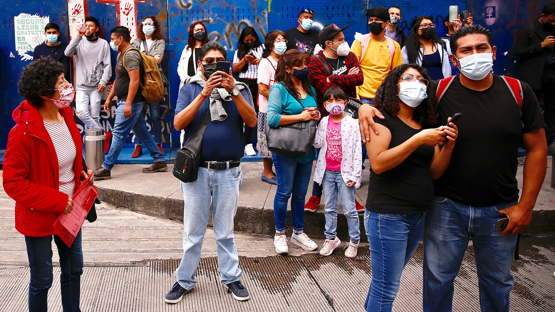 México registró en las últimas 24 horas 3 mil 556 casos y 264 muertes por COVID-19