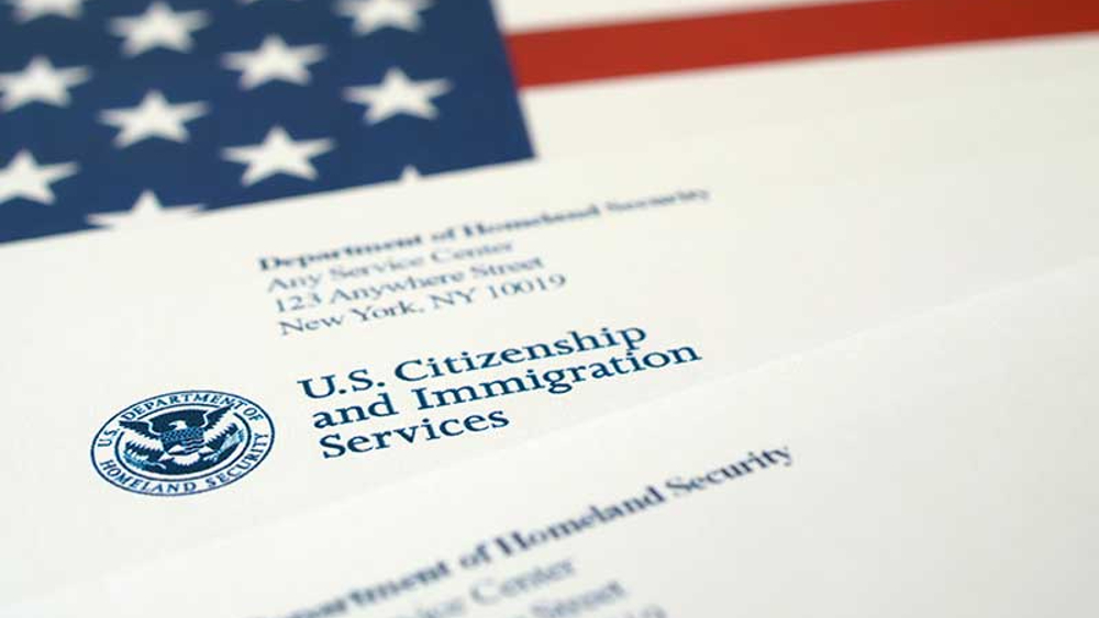 Nueva York considerará extorsión amenazas de reportar estatus migratorio