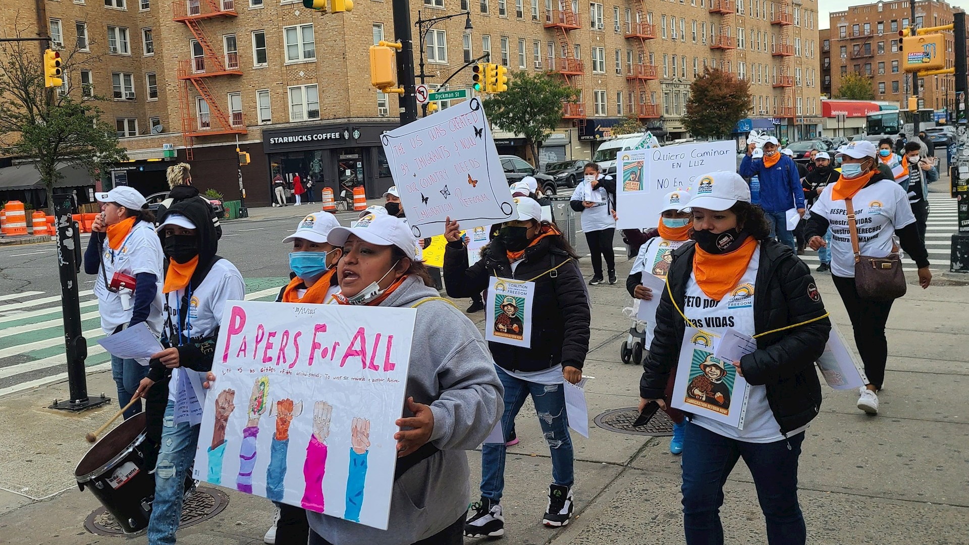 Migrantes marchan en Nueva York por una reforma justa e inclusiva - nueva-york-migrantes-estados-unidos-2