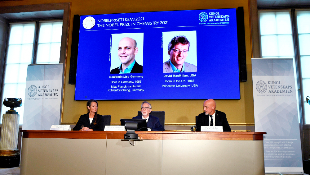 Nobel de Química a List y MacMillan por nueva forma de crear moléculas