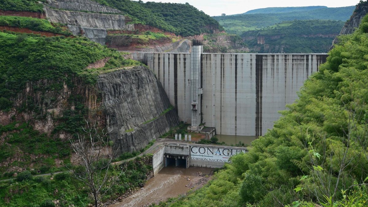 Se está resolviendo el problema de la presa El Zapotillo “gracias a la bondad de la gente”, asegura López Obrador