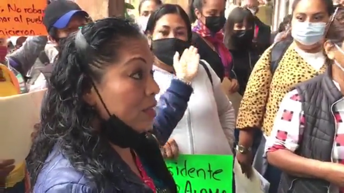 #Video Damnificados por huracán Grace exigen a AMLO que los atienda; denuncian falta de ayuda #Video Damnificados por huracán Grace exigen a AMLO que los atienda; denuncian falta de ayuda