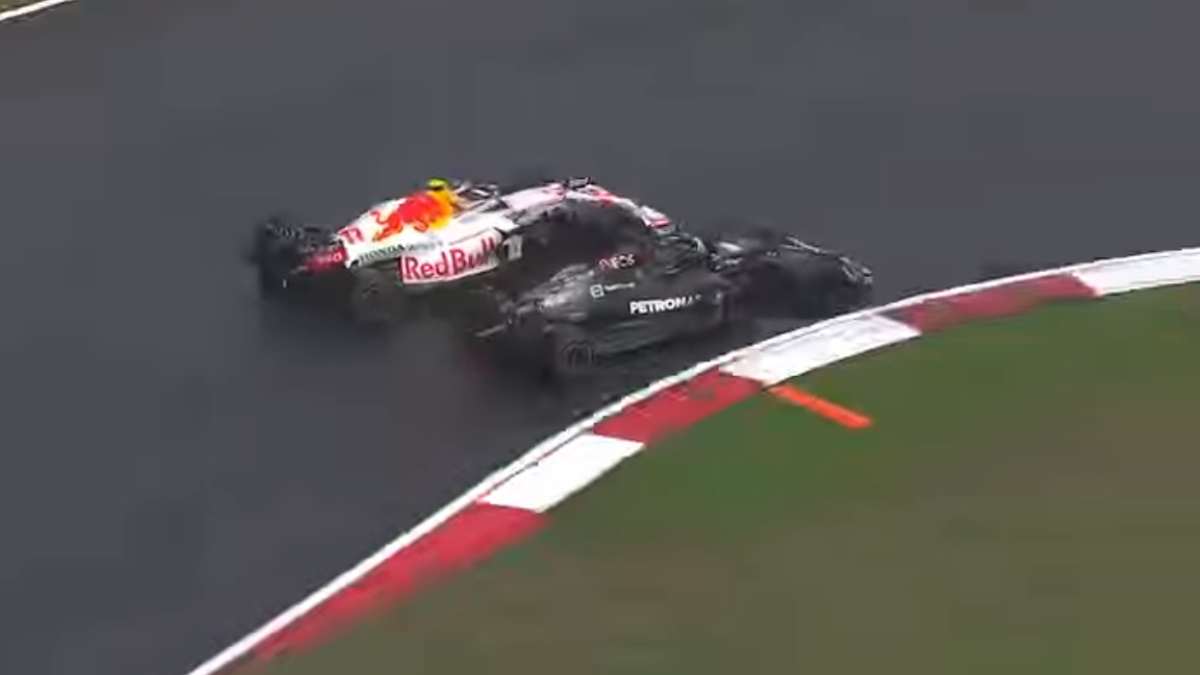 #Video Así intentó rebasar Lewis Hamilton a ‘Checo’ Pérez en el GP de Turquía #Video Así intentó rebasar Lewis Hamilton a ‘Checo’ Pérez en el GP de Turquía