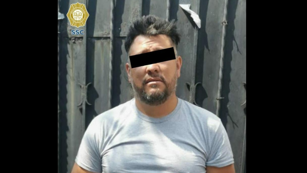 Policías de CDMX capturan a sujeto con 700 mil pesos en efectivo