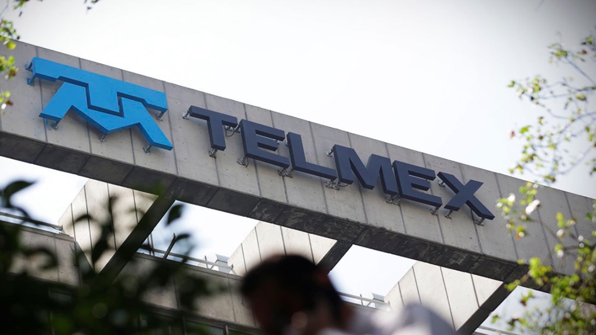 Concesión de Telmex se prorrogó hasta 2056, aclara compañía