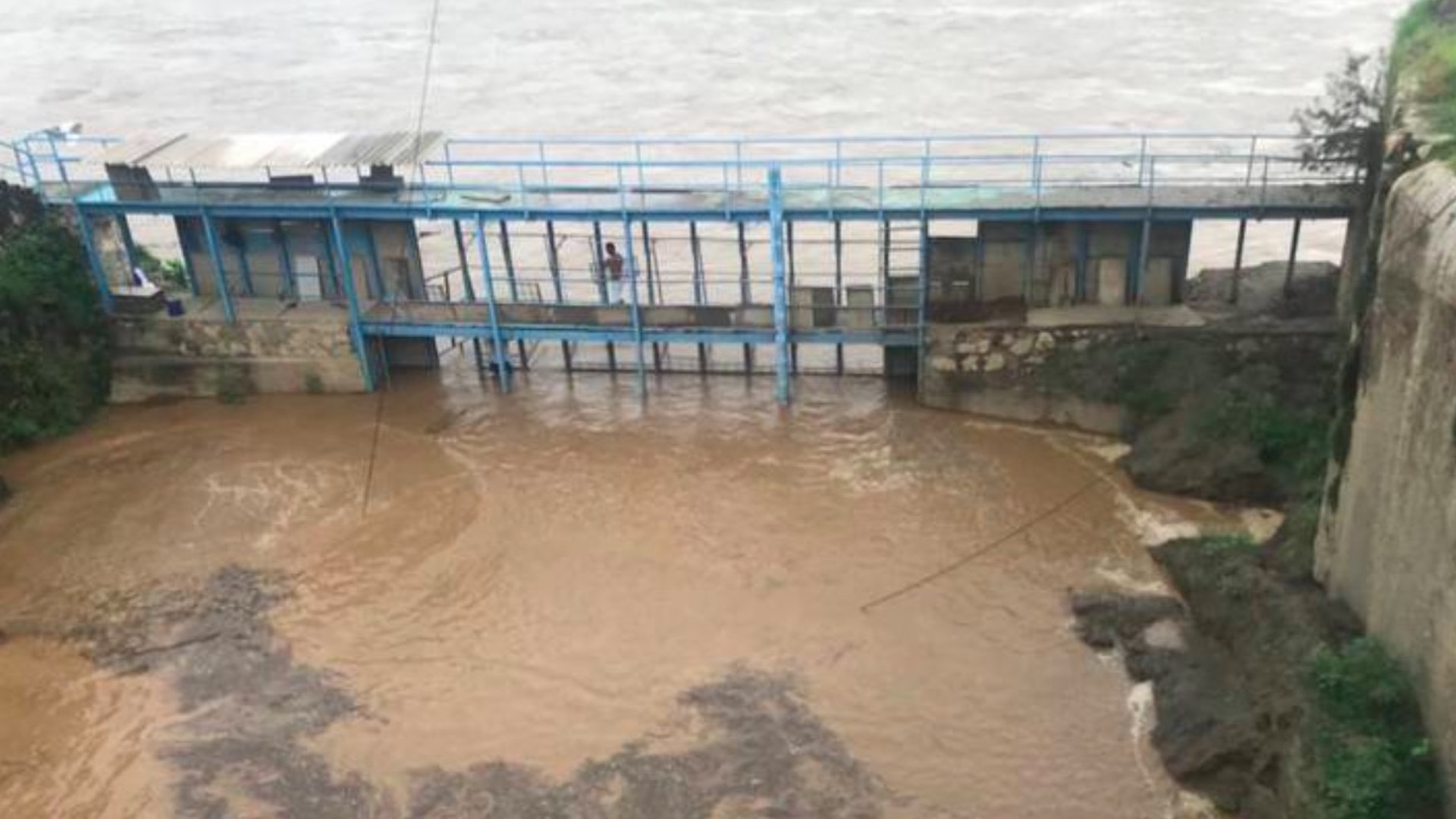 Al menos 40 colonias de Acapulco sin suministro de agua potable por turbiedad de río