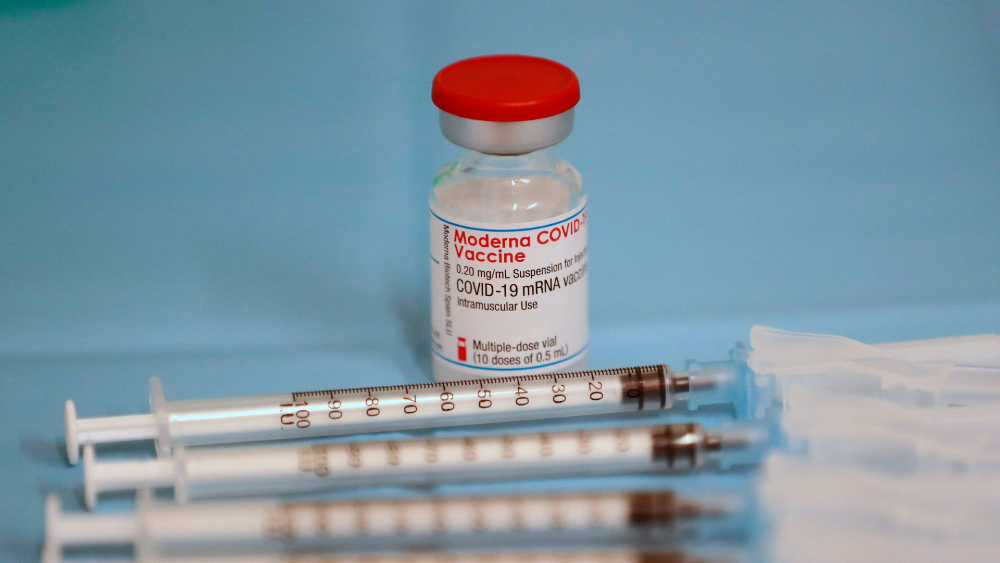 Moderna sitúa en 43 por ciento eficacia de su vacuna contra ómicron en niños Moderna sitúa en 43 por ciento eficacia de su vacuna contra ómicron en niños