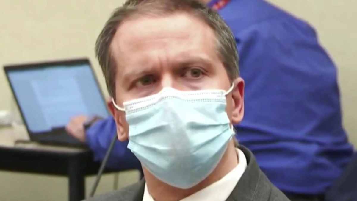 Hombre acusado de amenazar a abogado del asesino de Floyd se declara culpable