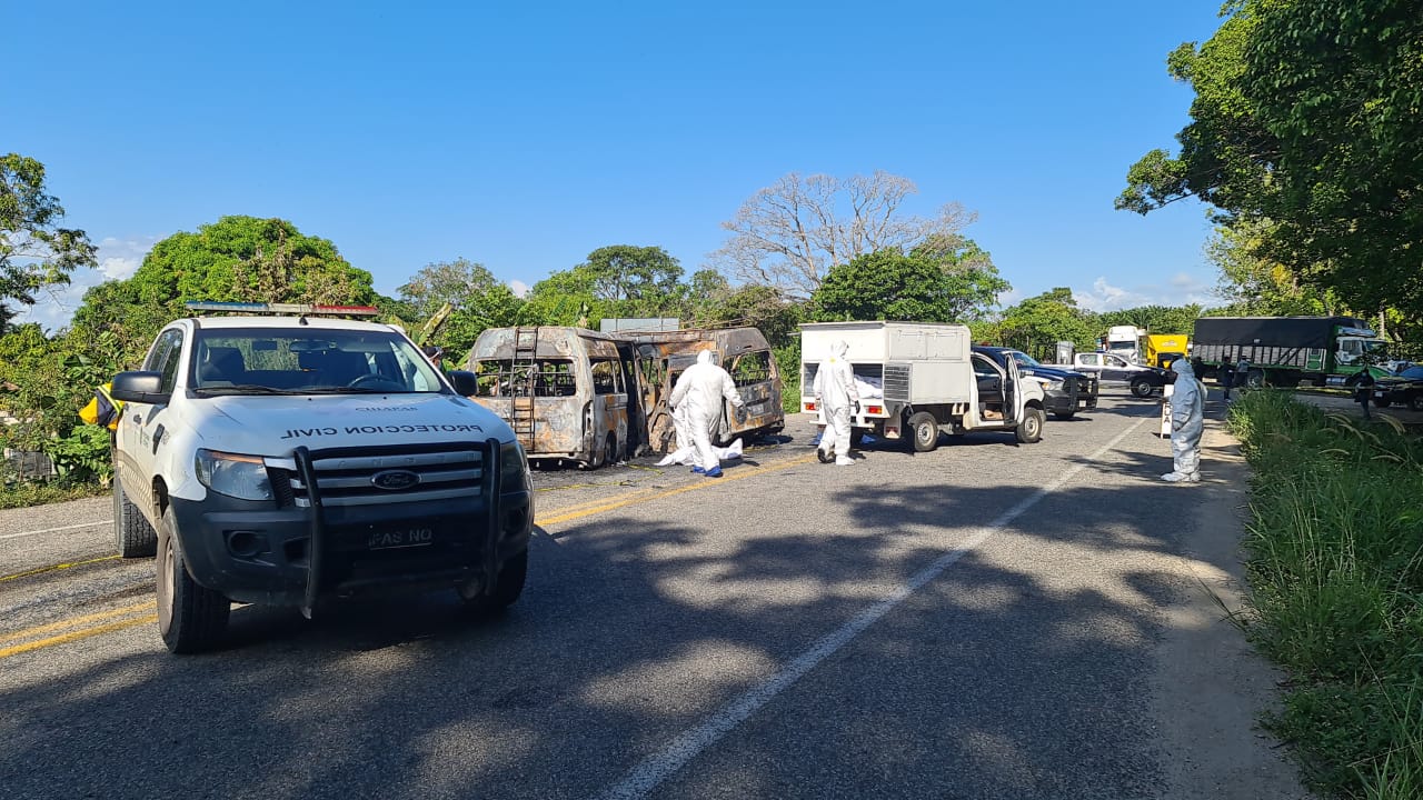 Choque en Palenque, Chiapas, deja 12 muertos; víctimas serían migrantes Choque en Palenque, Chiapas, deja 12 muertos; víctimas serían migrantes