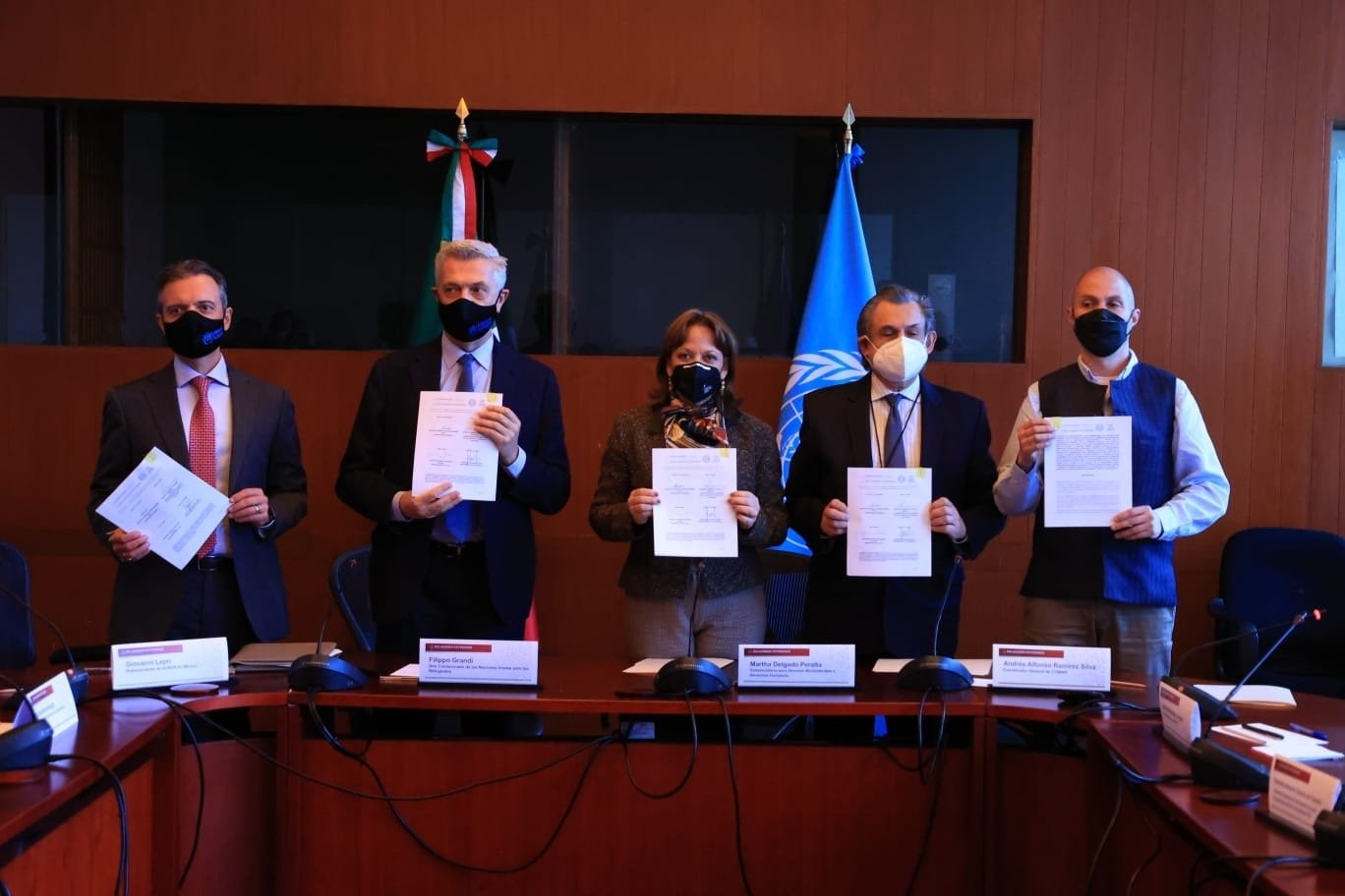 Acnur firma convenio con México ante cifra récord de refugiados Acnur firma convenio con México ante cifra récord de refugiados