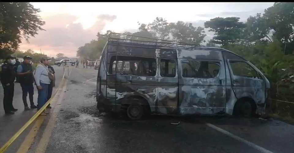 Choque en Palenque, Chiapas, deja 12 muertos; víctimas serían migrantes - camioneta-involucrada-en-accidente-vial-en-palenque-que-dejo-12-muertos