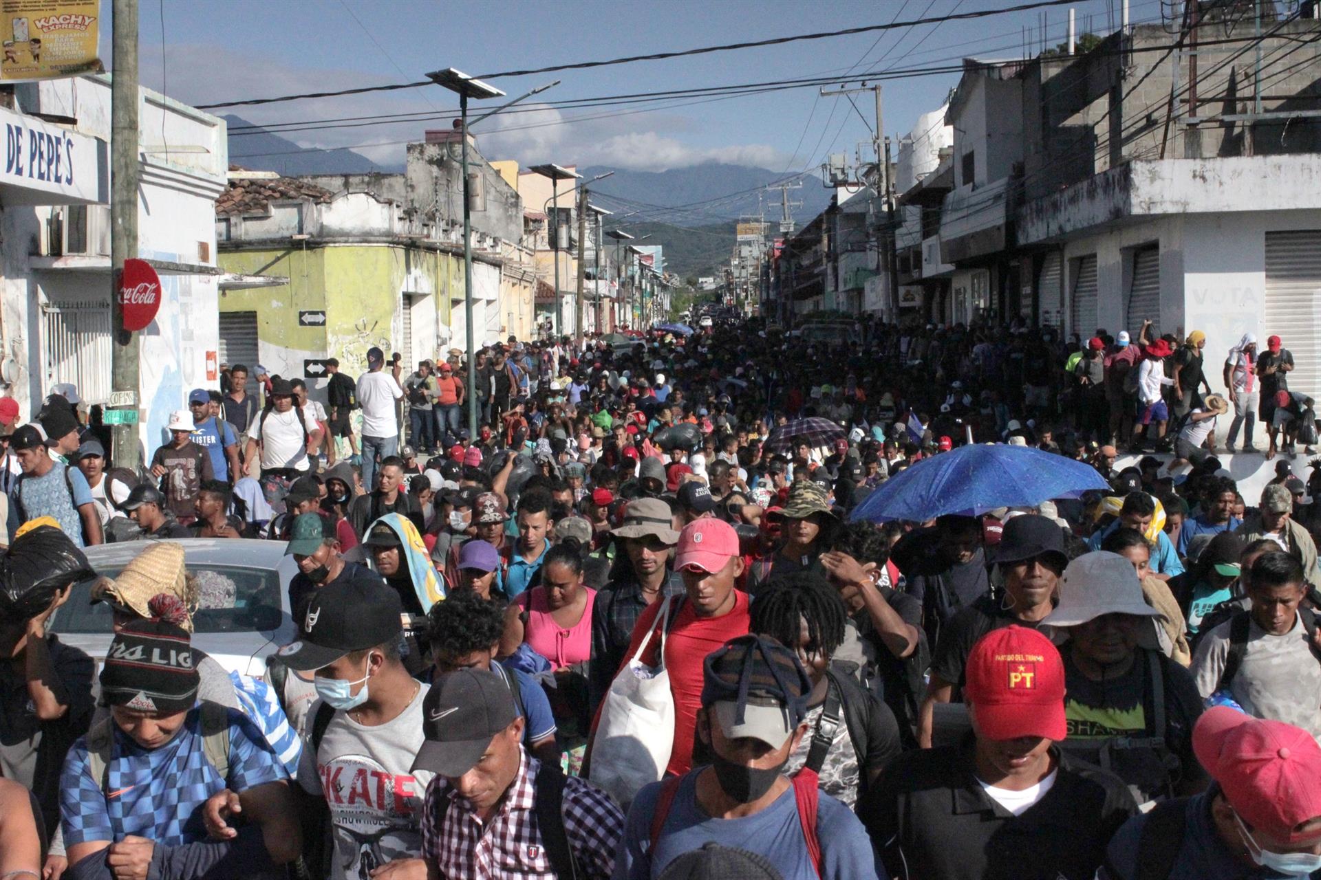 Caravana Migrante Reanuda Su Camino Y Cambia De Ruta En Chiapas