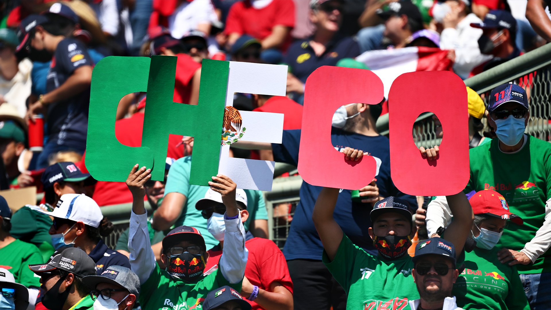 “Hoy los mexicanos merecemos celebrar mucho”, expresa ‘Checo’ Pérez tras podio