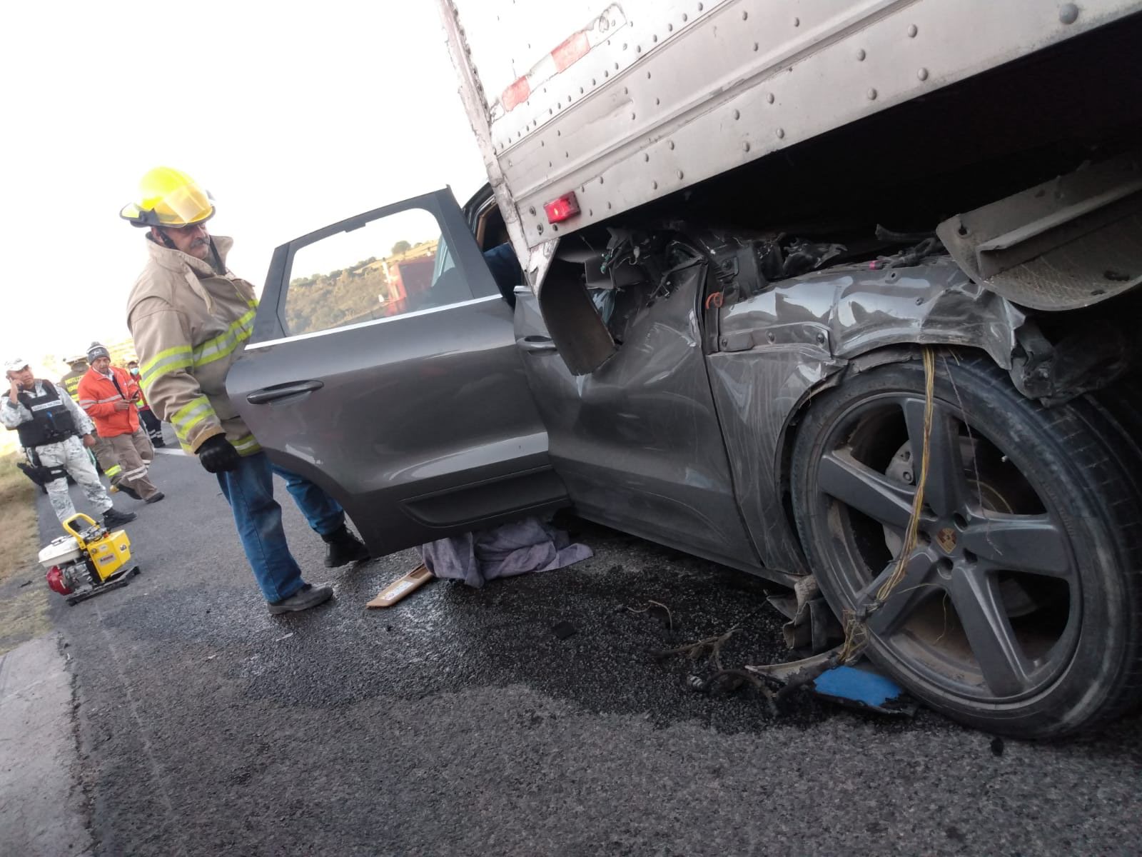 Choque en San Juan de los Lagos deja tres muertos