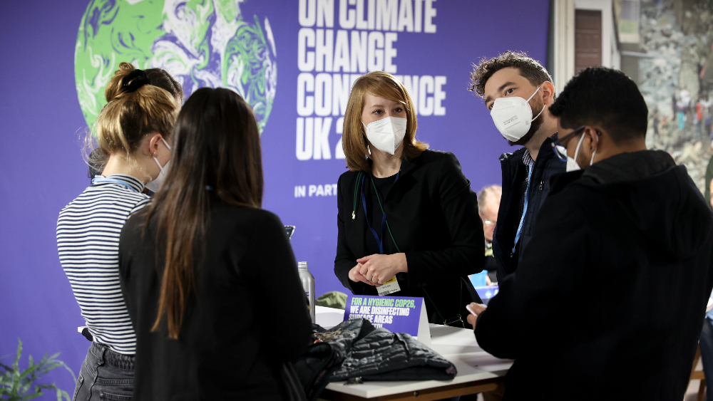 Largas filas para entrar y retrasos marcan la inauguración de la COP26 Largas filas para entrar y retrasos marcan la inauguración de la COP26