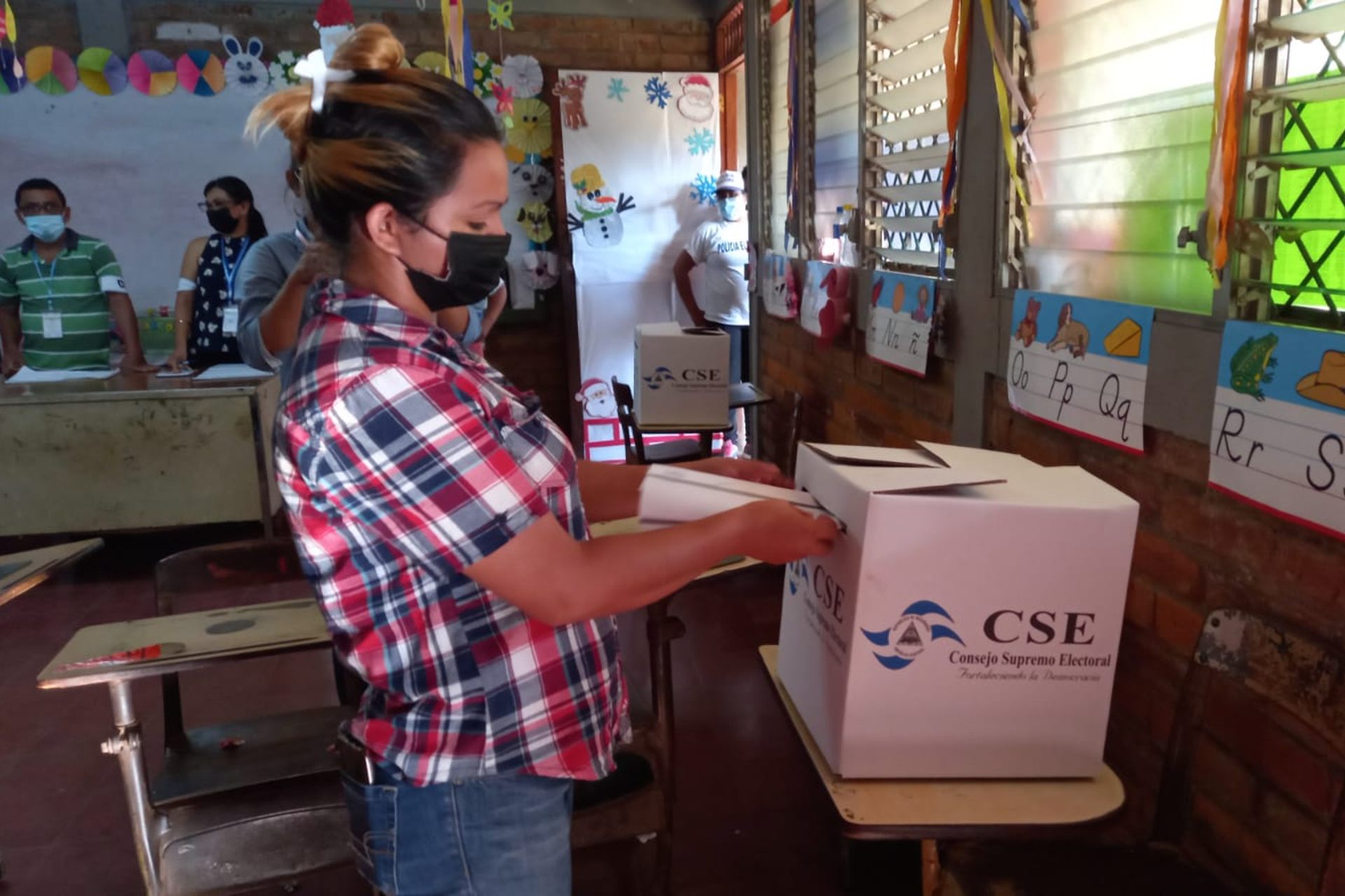 Bolivia saluda a Nicaragua por su “vocación democrática” en elecciones; Parece una broma de mal gusto, advierte HRW