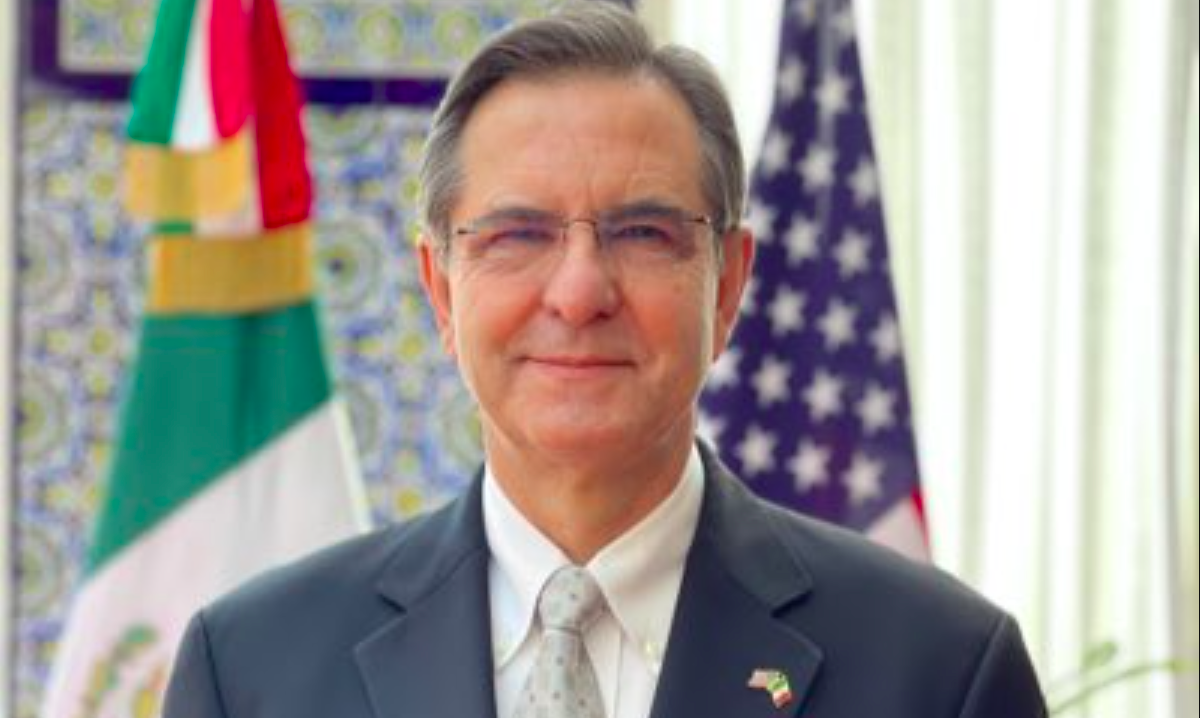 Prueba PCR de Esteban Moctezuma dio positivo a COVID-19; se ausenta de festejos por Cinco de Mayo