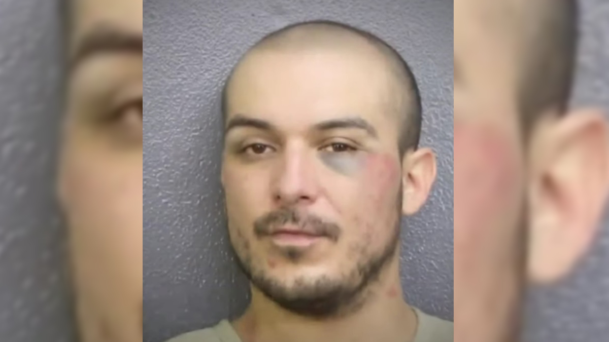 Detienen en Florida a hijo de Juan Gabriel por agredir a su madre