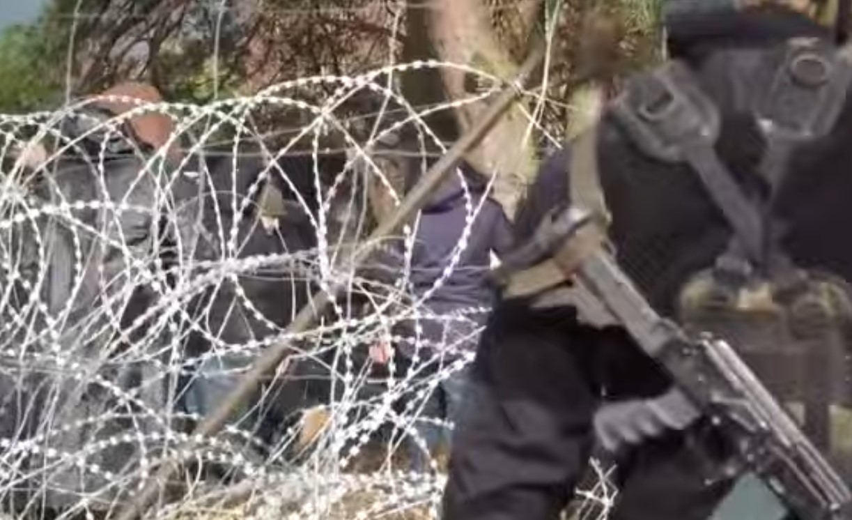 Más de 2 mil migrantes intentan cruzar frontera entre Bielorrusia y Polonia