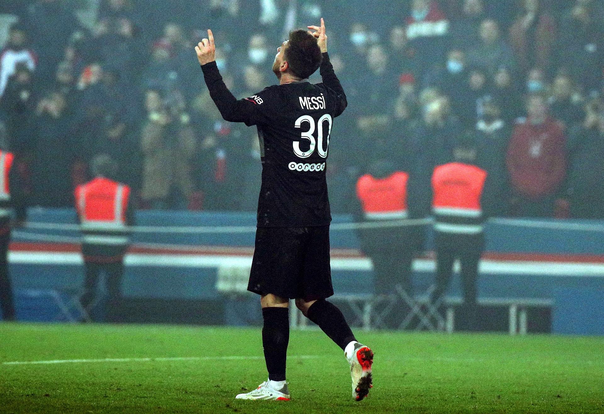 Messi se estrena en la Ligue 1 y sentencia al Nantes