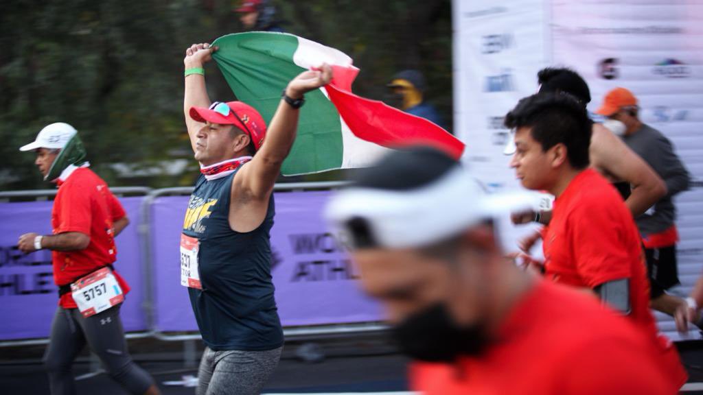 El mexicano Darío Castro gana el Maratón de la Ciudad de México