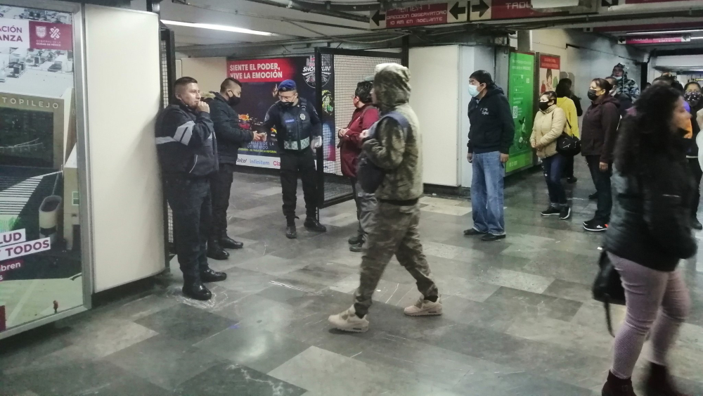 Reanudan servicio en Línea 1 del Metro tras conato de incendio