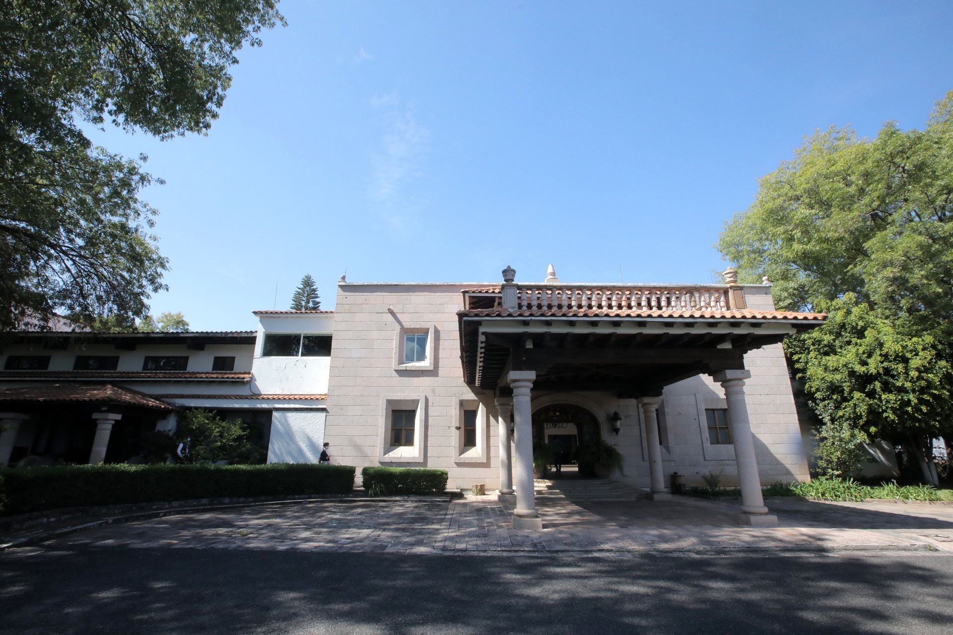Casa de Gobierno de Michoacán albergaba “búnker” donde vivió Aureoles Casa de Gobierno de Michoacán albergaba “búnker” donde vivió Aureoles