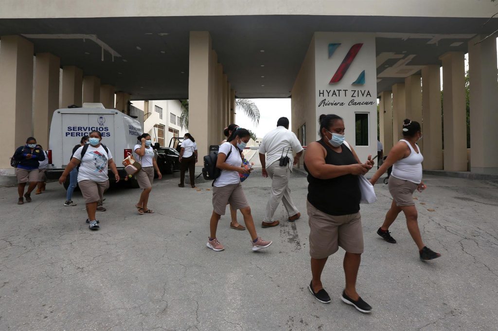 La joya turística del Caribe mexicano se tiñe de sangre - movilizacion-policial-en-puerto-morelos-por-tiroteo-1024x680