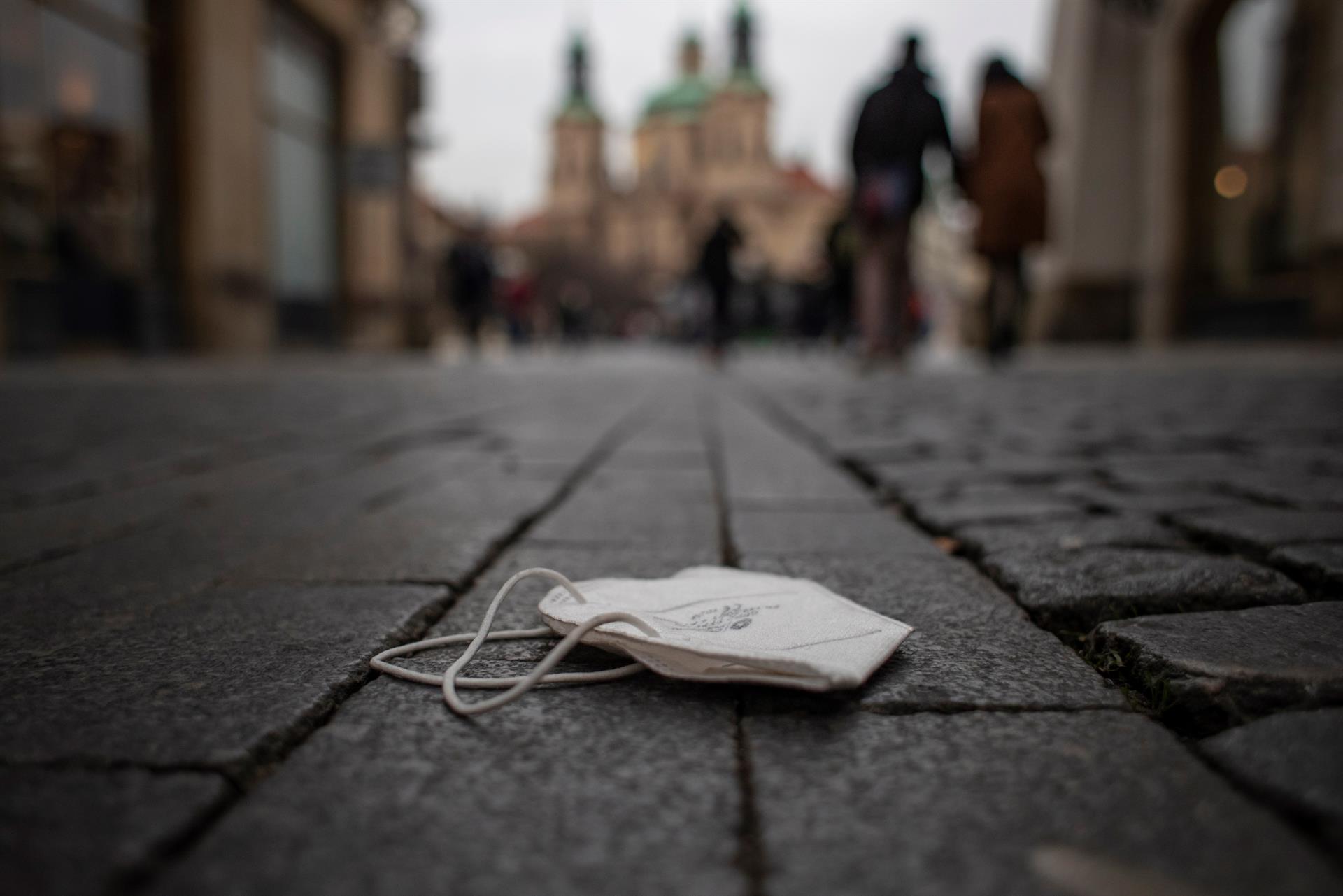 Europa en el epicentro de la pandemia con dos tercios de casos globales Europa en el epicentro de la pandemia con dos tercios de casos globales