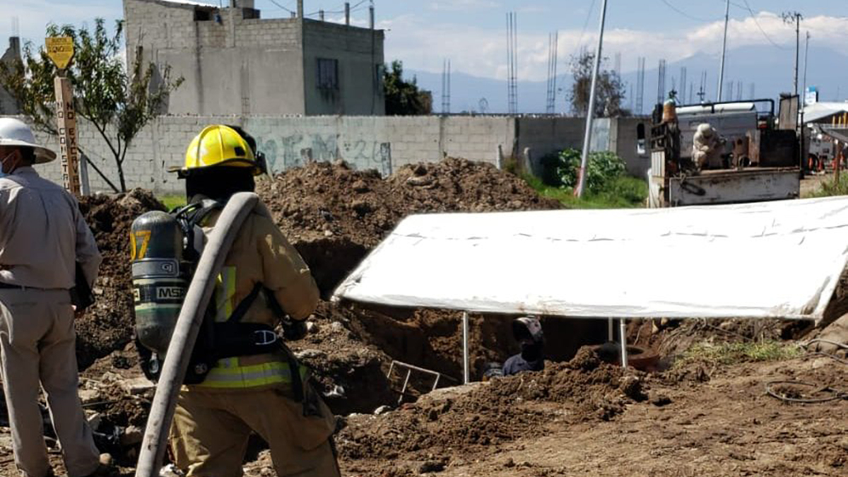 Hallan segunda toma clandestina en zona de explosión en Puebla