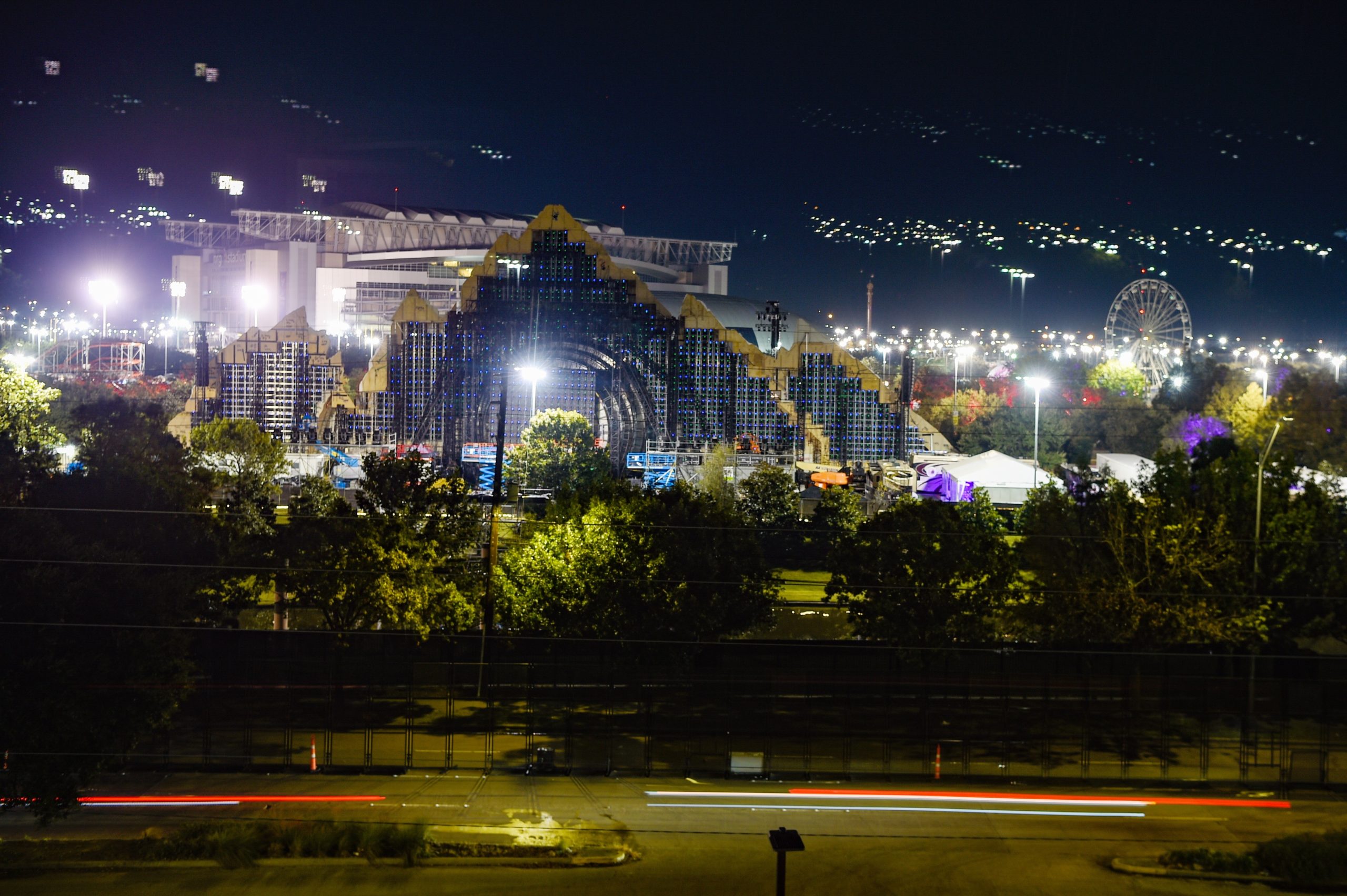Al menos ocho muertos por estampida humana durante concierto en Texas