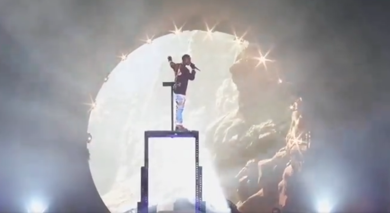 Travis Scott libra cargos criminales por la tragedia de Astroworld en 2021