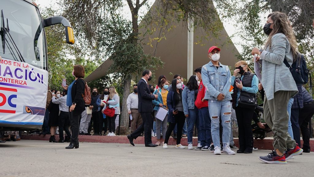 Menores de edad de Tijuana recibirán vacuna contra COVID-19 en EE.UU. - vacuna-contra-el-covid-191-1024x576