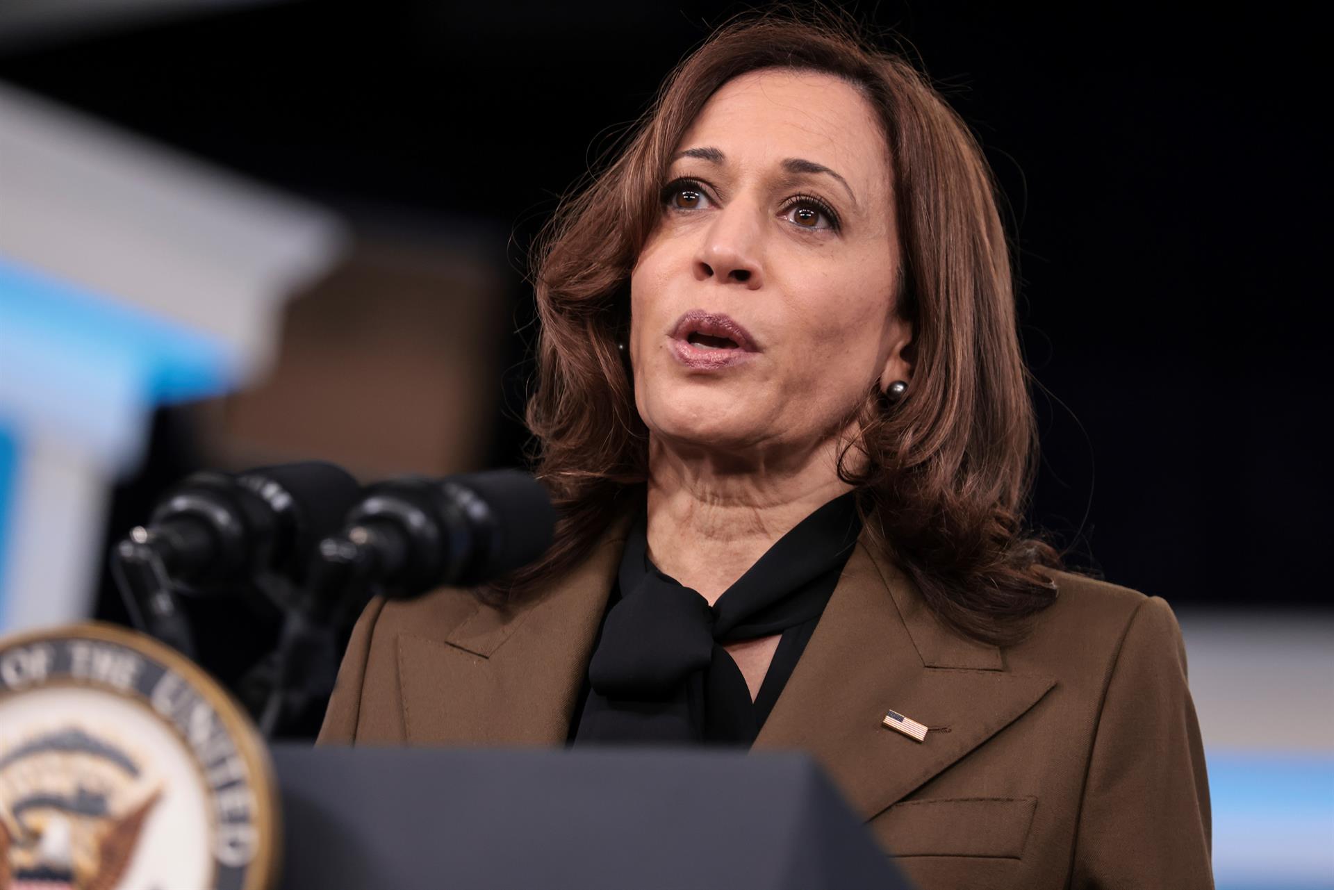 Dan un año de cárcel a enfermera que amenazó de muerte a Kamala Harris