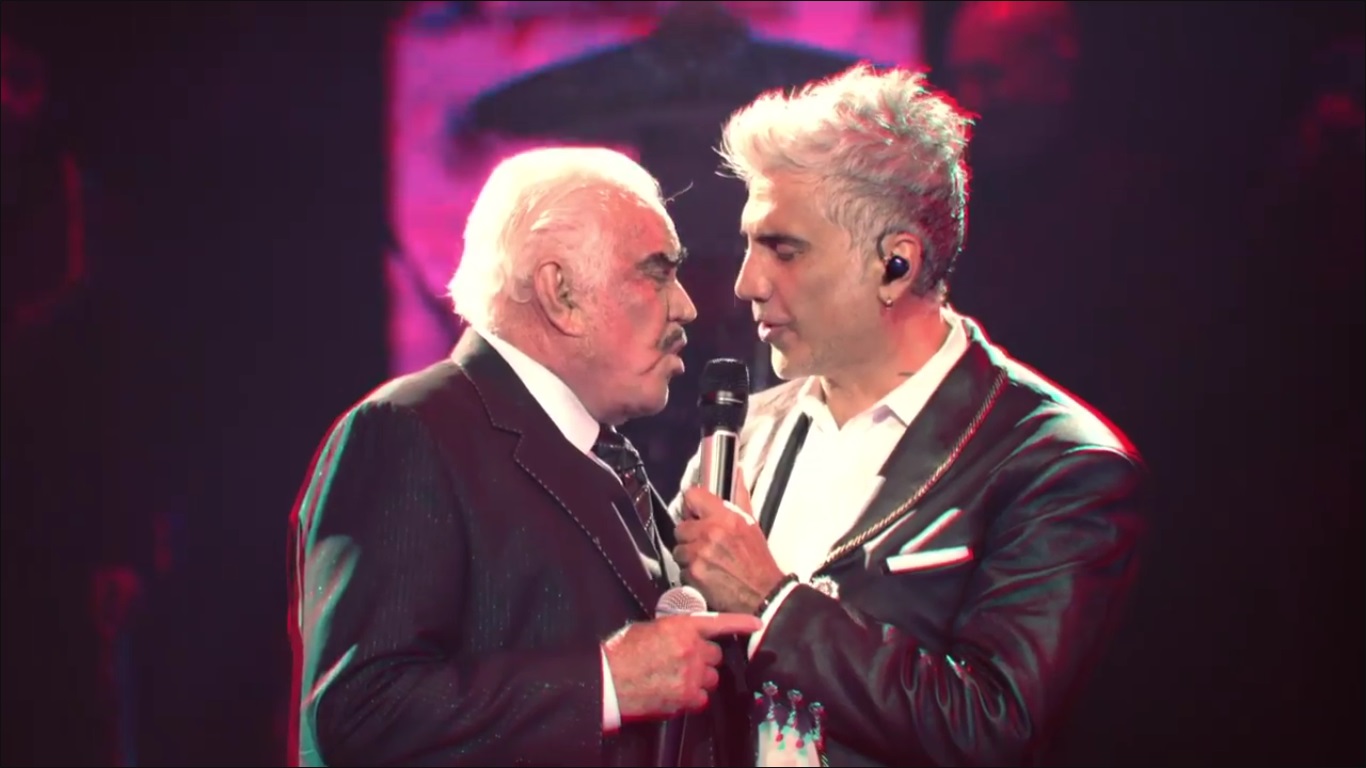 #Video Última presentación de Vicente Fernández fue en concierto de Alejandro
