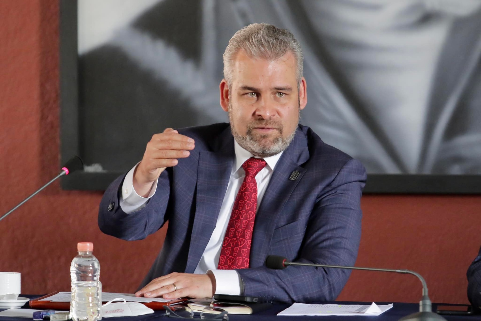 En Michoacán se está al corriente con el pago de salarios a maestros.- Ramírez Bedolla