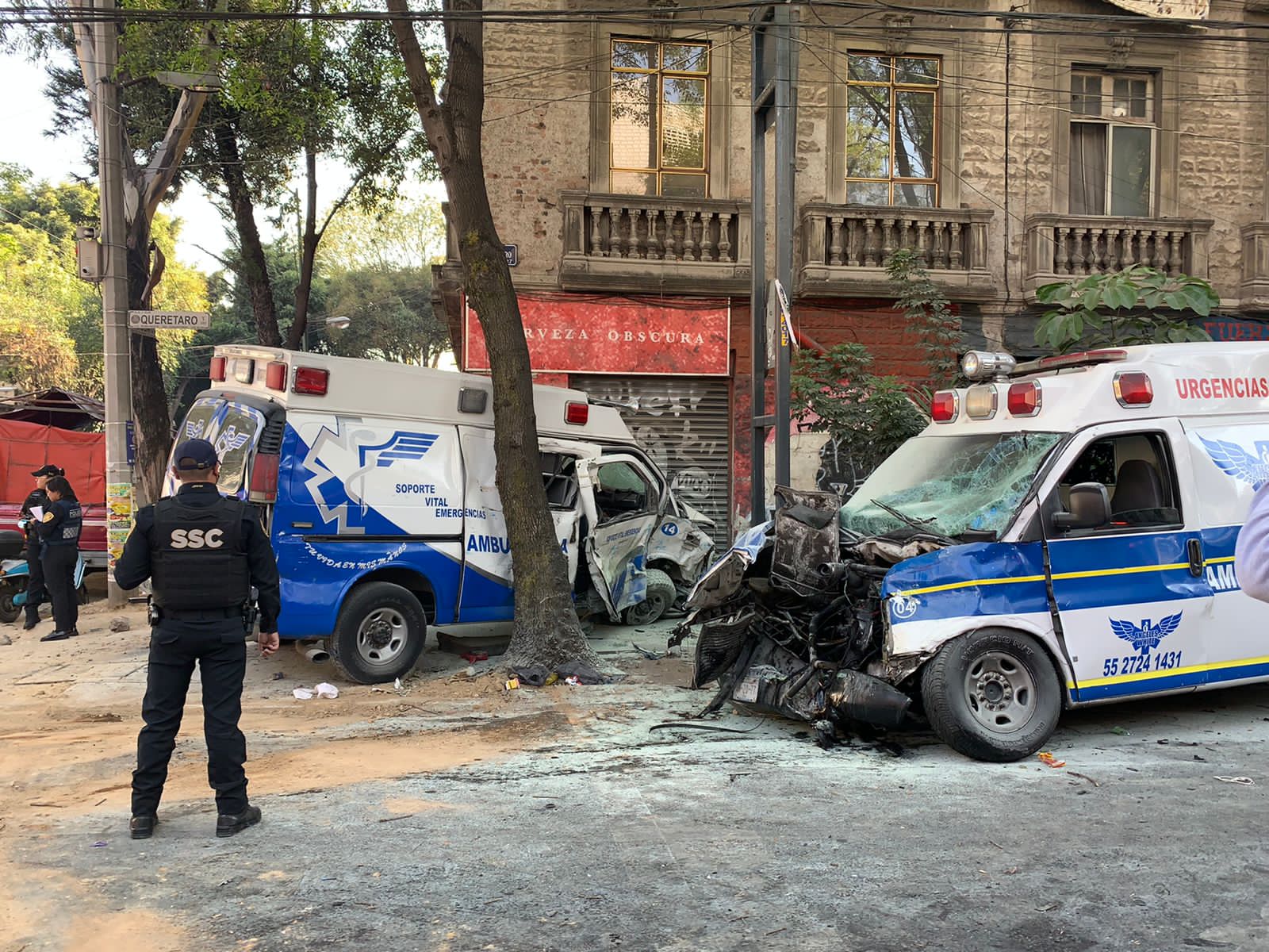 Choque de ambulancias deja siete lesionados en la Roma Choque de ambulancias deja siete lesionados en la Roma