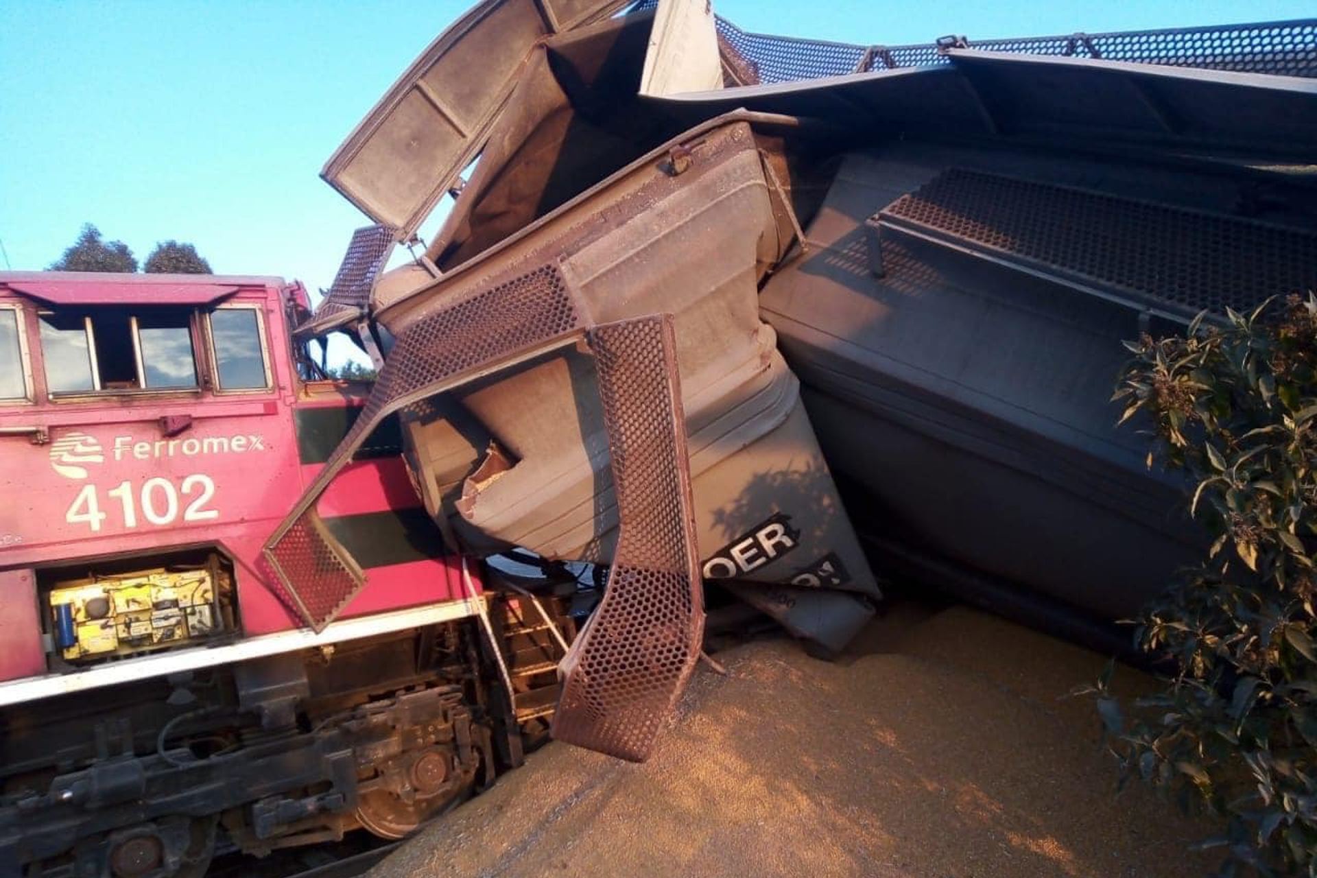 Choque de trenes en Zacatecas deja al menos seis lesionados