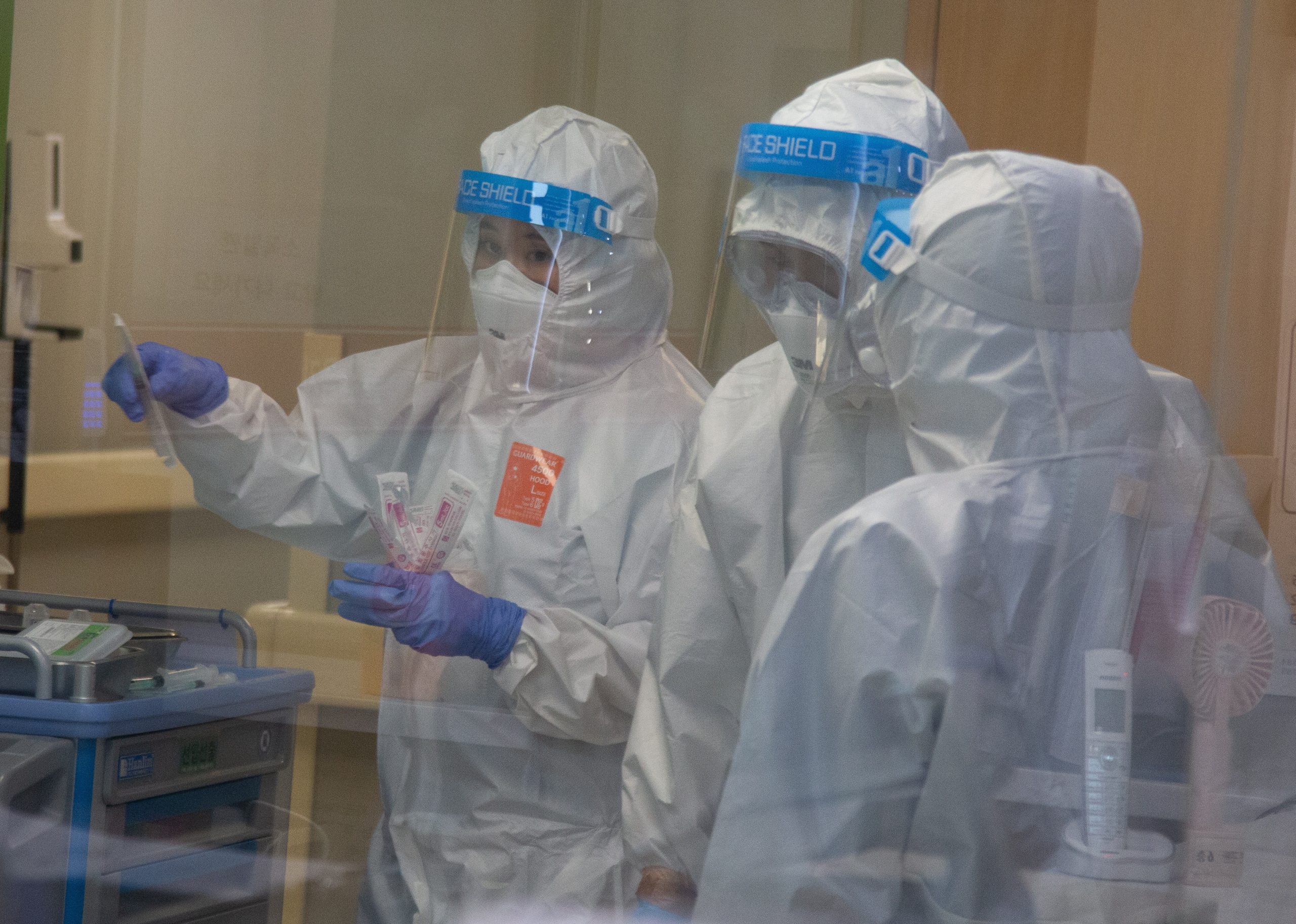 Variante delta empieza a ceder ante ómicron tras 8 meses al alza