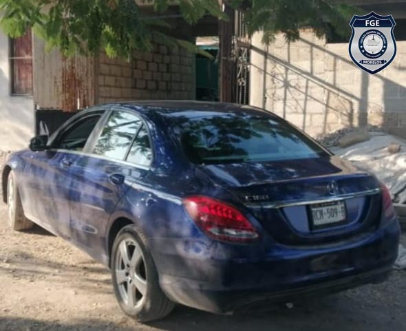 Detienen a seis hombres con armas, droga y autos robados en Morelos - detenidos-tlaltizapan-morelos-armas-droga-autos-3